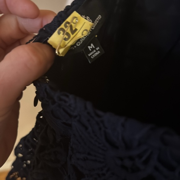 Lulus open back dress size medium - Picture 5 of 7